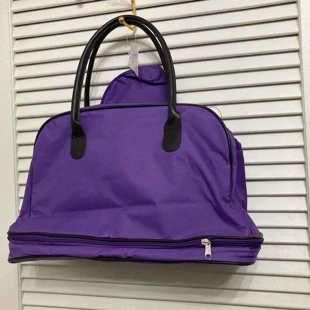 Purple tote bag new 10x17x6